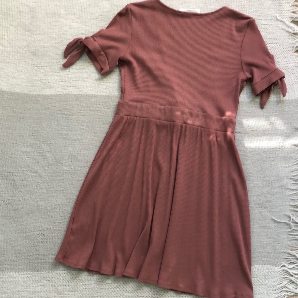 American Threads Dress - Picture 6 of 8